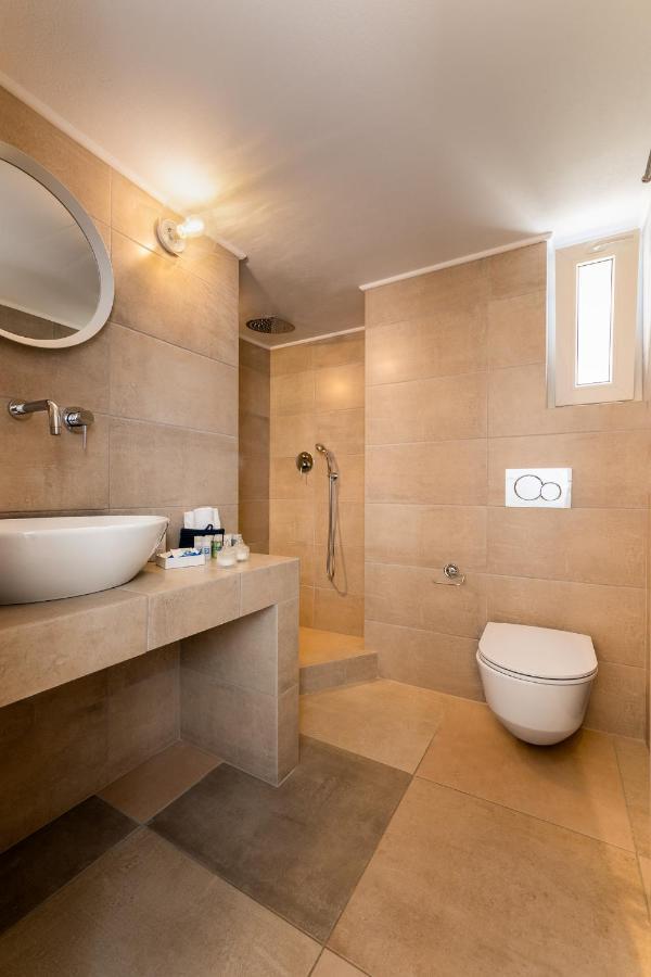 To Rantevou Tis Alykis Rooms & Apartments Kímolos Eksteriør bilde