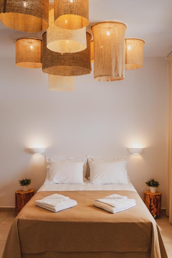 To Rantevou Tis Alykis Rooms & Apartments Kímolos Eksteriør bilde